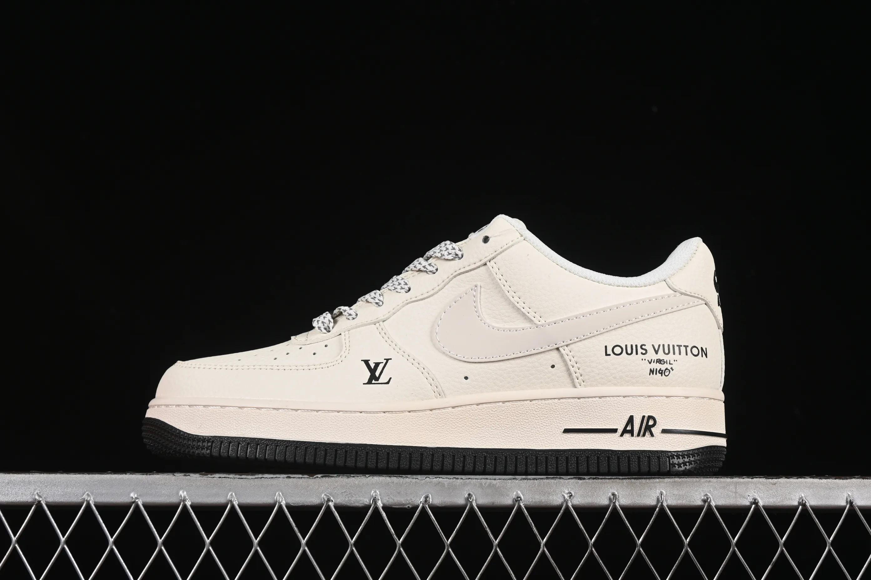 All categories Nk Air Force 1 Air Force series Nk Air Force 1 Low Air Force low top Nike Air Force 1'07 Low LV co-branded off-white black bottom Air Force 1 low-top casual sneakers XX3168-139